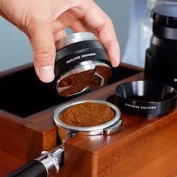 Normcore Gravity Distributor